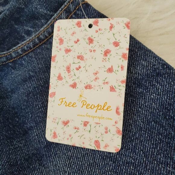 NWT Free People Size 24 Bailey Frayed Denim Skirt - Picture 6 of 9